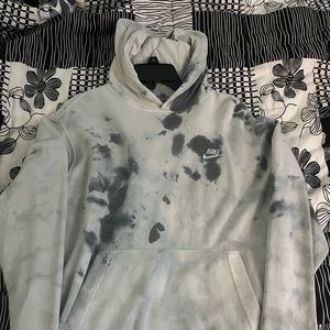 Nike Print Hoodie (Large)